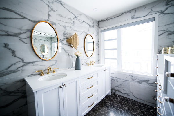 Bathroom with hexagonal tile floor